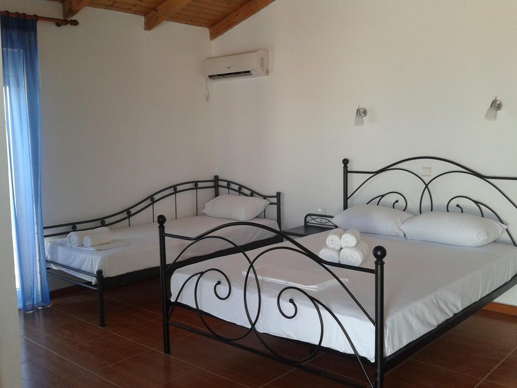 Lisa'S Place Elafonissos Bagian luar foto